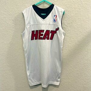 Youth small Miami heat number 30